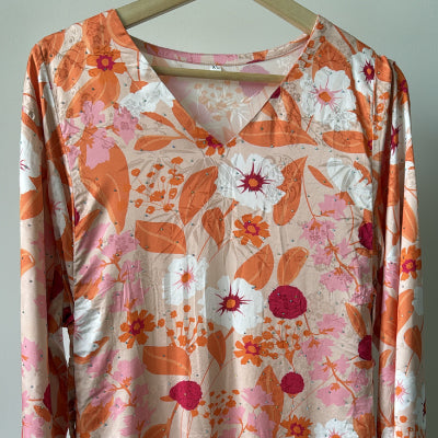 Floral stone beaded satin maxi dress , Jalabiya  جلابية حرير بفصوص بربطات جانبية