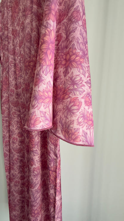 Pink Floral Silk Dress لبس حرير فضفاض