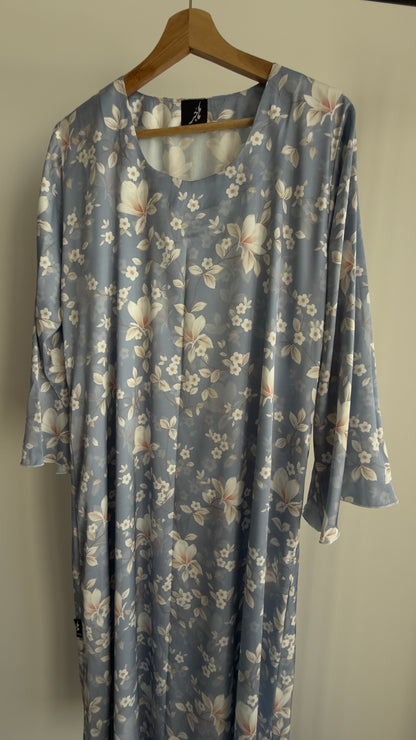 Blue Floral Silk Dress لبس حرير فضفاض