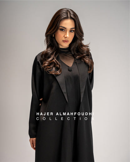 تفصيل عباية بليزر سجنيشر 3 , كريب SIGNATURE 3 Everyday Blazer Abaya (Pre Order)